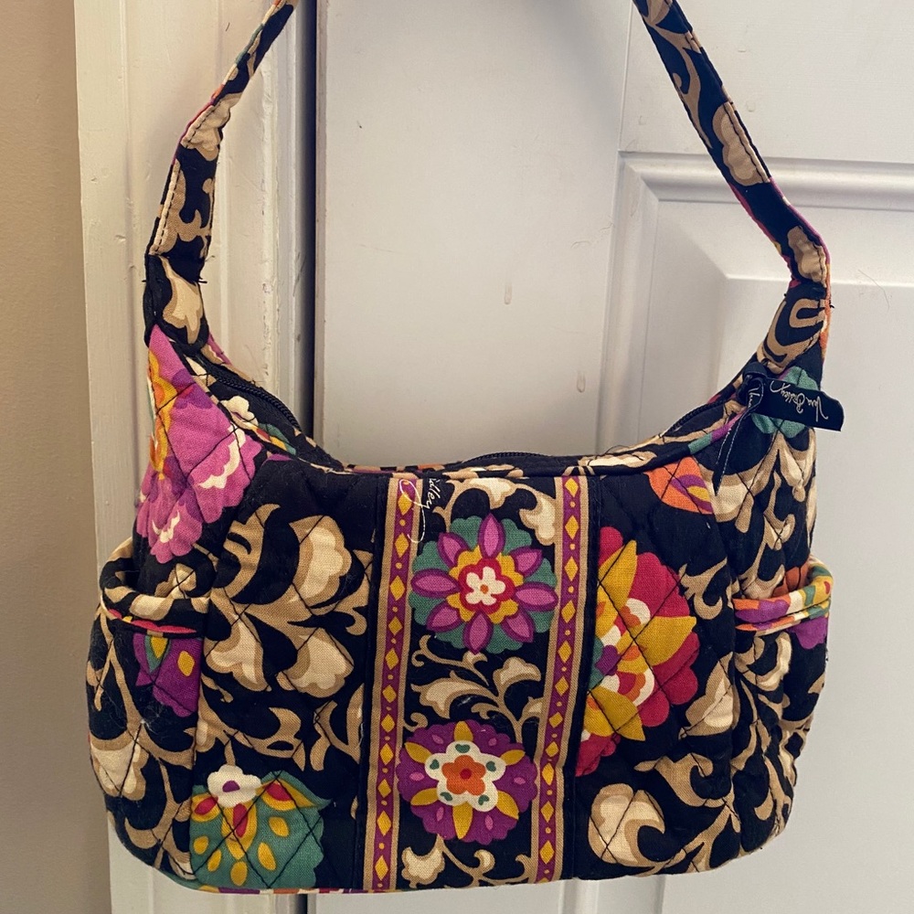 Vera Bradley Small Shoulder bag, pattern “Suzani”